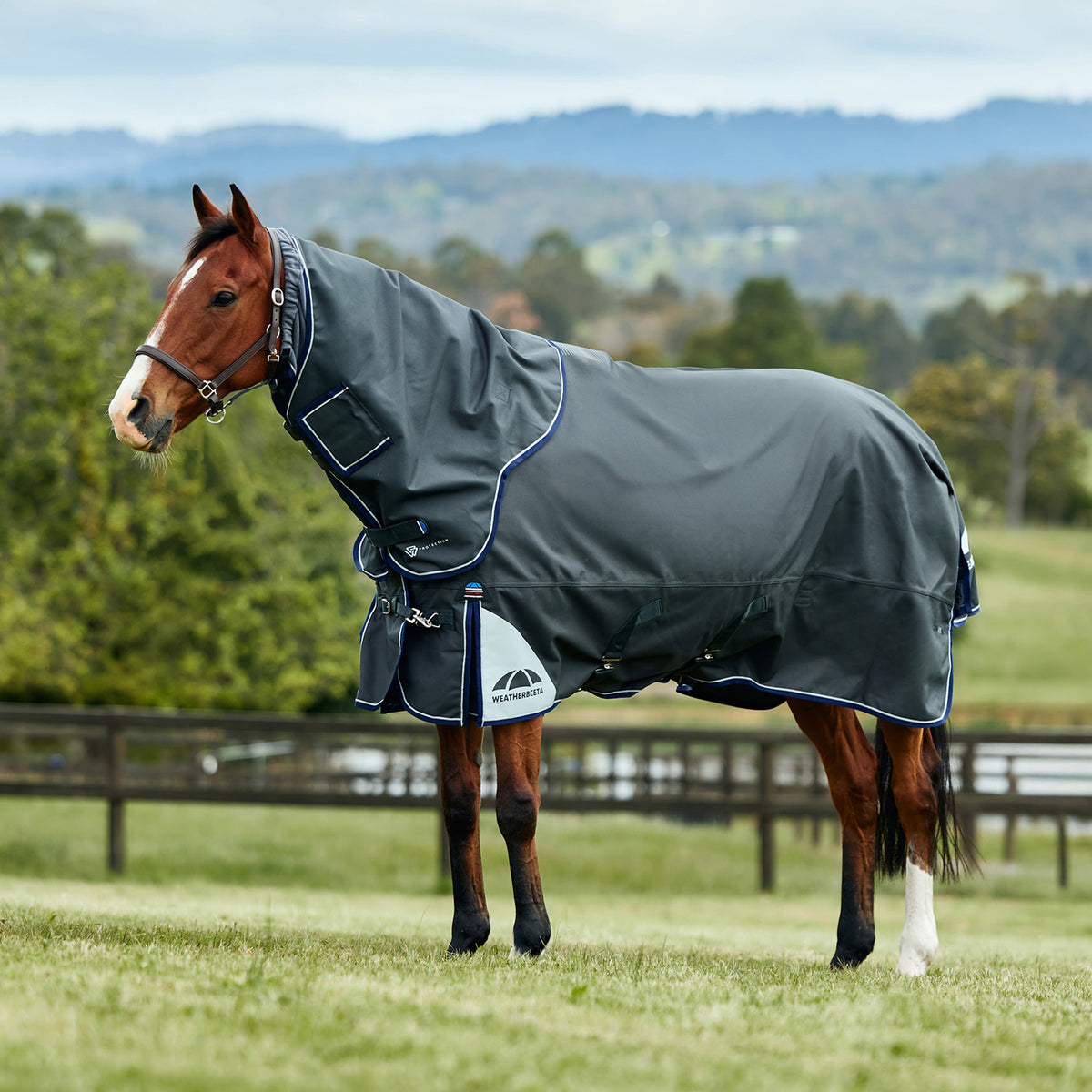 ComFiTec Ultra Turnout Detach-A-Neck Charcoal - 0g