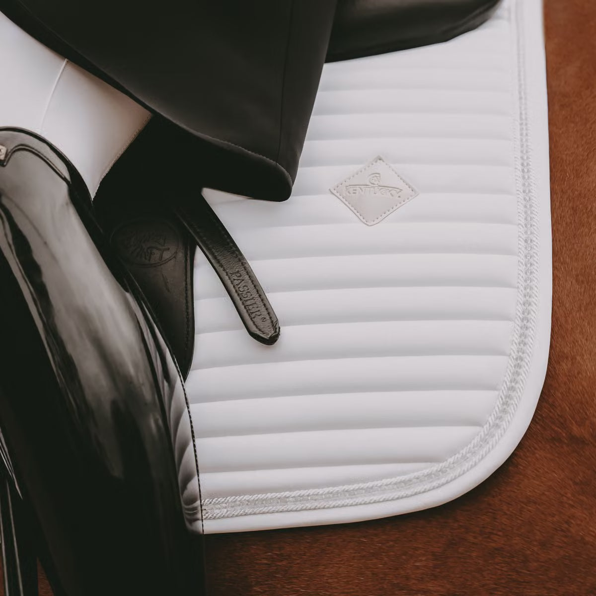 Pearls Dressage Saddle Pad - White