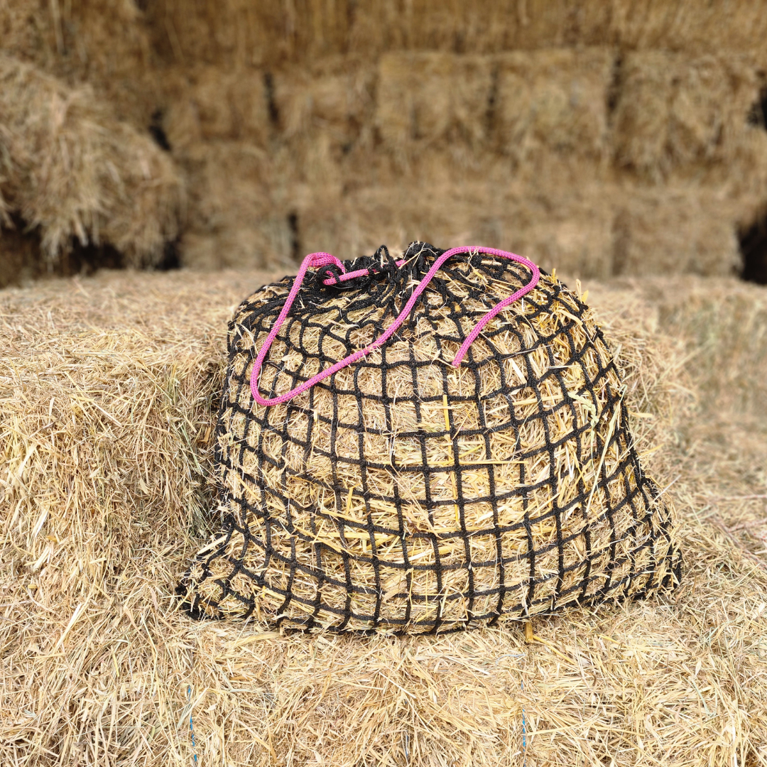 Knotless Hay Net - Medium