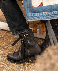 Cropped Leather Tassel Boot - Black